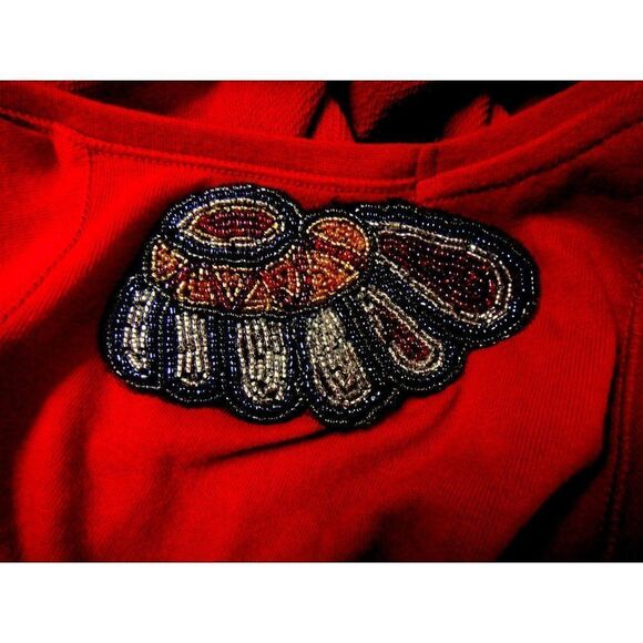 Jeans By Buffalo XL Embellished Beaded Shoulders Knit Top Crimson Cotton NEW - Picture 4 of 5